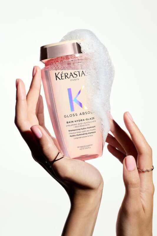 Kerastase Gloss Absolu Elektriklenme Kontrolü & Işıltılı Saçlar İçin Parlaklık Veren Şampuan 250ml - 3