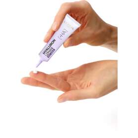 L'Oréal Paris Hyaluron Uzmanı Cilt Dolgunlaştıran Nemlendirici Göz Kremi 15ml - 11
